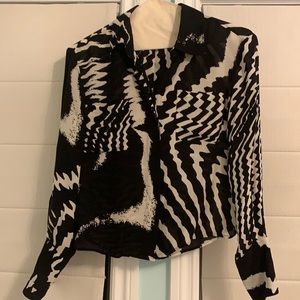 Black & white pattern shirt